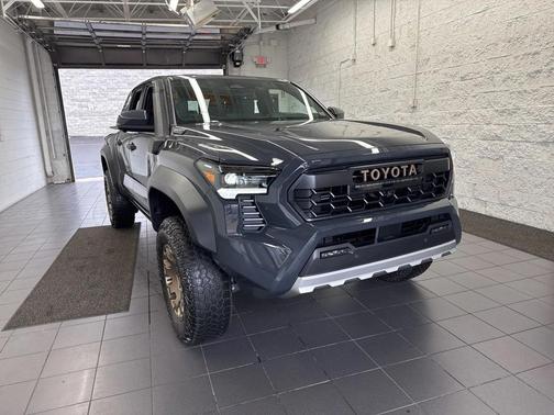 2024 Toyota Tacoma Hybrid Trailhunter