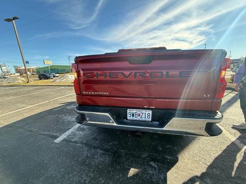 2023 Chevrolet Silverado 1500 LT
