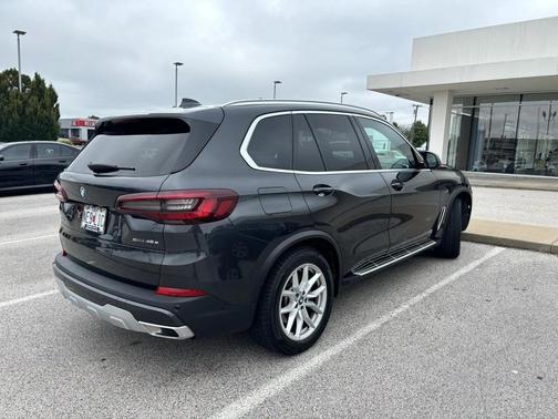 2023 BMW X5 PHEV xDrive45e