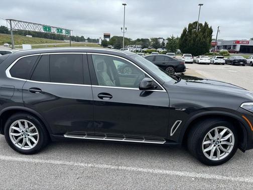 2023 BMW X5 PHEV xDrive45e