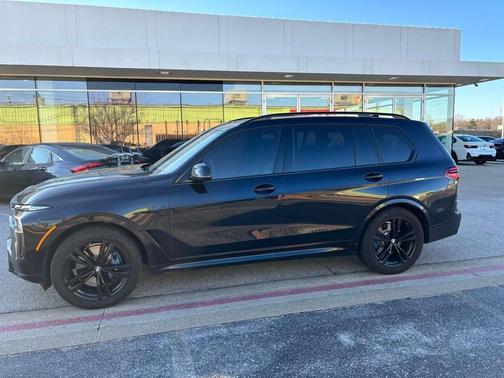 2024 BMW X7 xDrive40i
