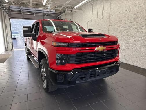 2025 Chevrolet Silverado 2500 Custom