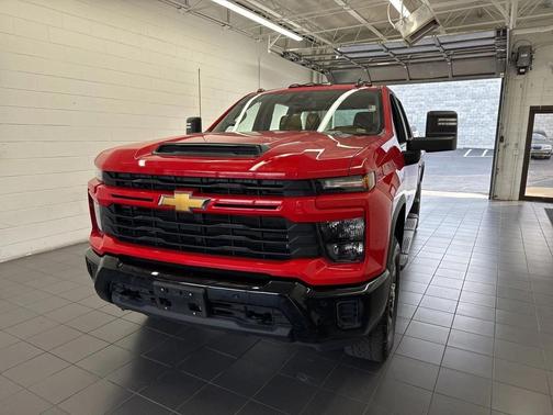 2025 Chevrolet Silverado 2500 Custom