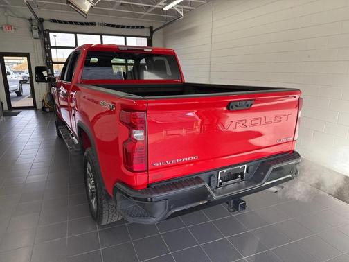 2025 Chevrolet Silverado 2500 Custom