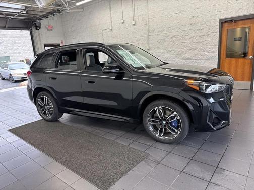 Black Sapphire 2026 BMW X1 M35i