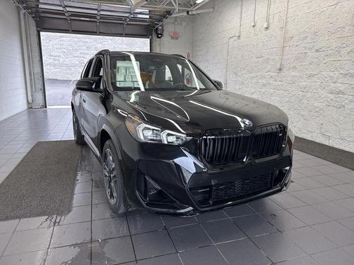 Black Sapphire 2026 BMW X1 M35i