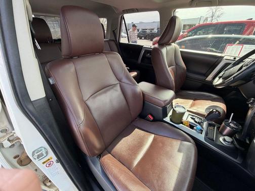 Blizzard Pearl 2018 Toyota 4Runner Limited