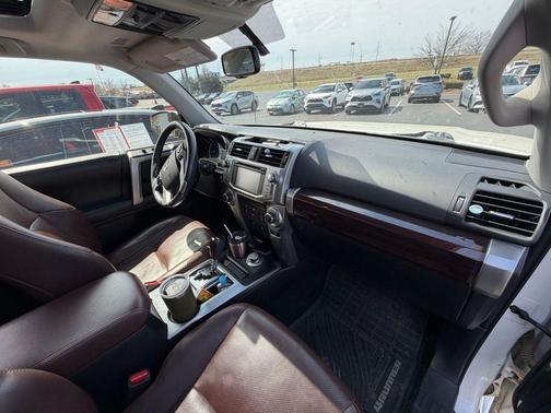 Blizzard Pearl 2018 Toyota 4Runner Limited