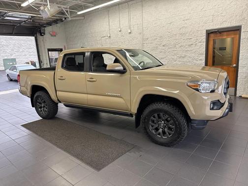 2020 Toyota Tacoma SR5