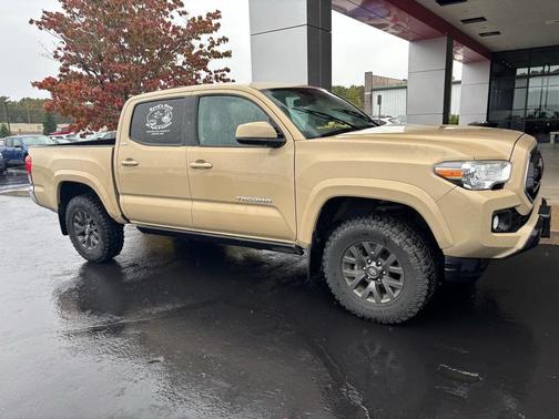 2020 Toyota Tacoma SR5