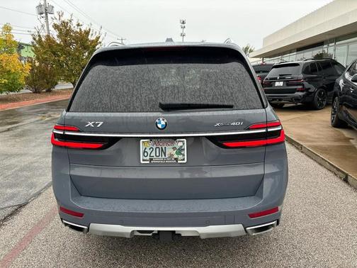 2023 BMW X7 xDrive40i