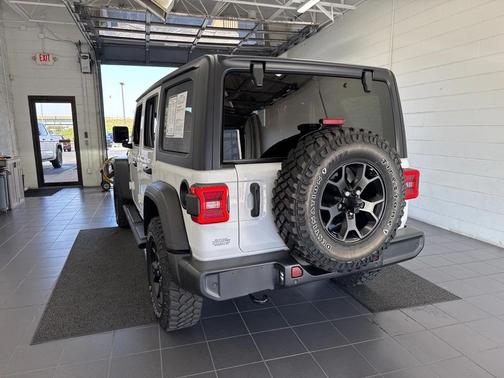 2022 Jeep Wrangler Willys