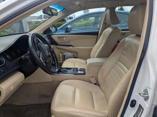2015 Toyota Camry Hybrid XLE