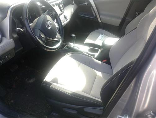 2017 Toyota RAV4 Hybrid XLE