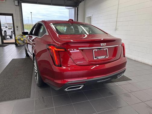 2025 Cadillac CT5 Premium Luxury