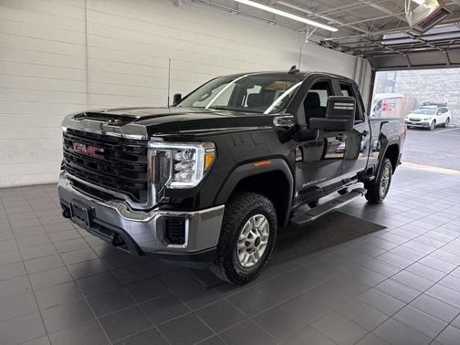 2022 GMC Sierra 2500 Pro