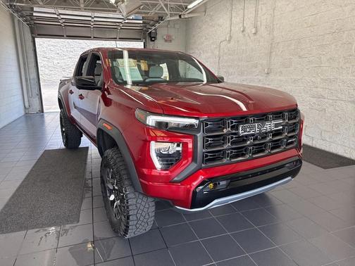 2024 GMC Canyon AT4X