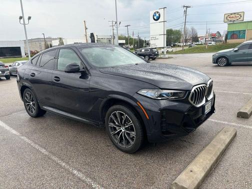 Carbon Black Metallic 2024 BMW X6 xDrive40i