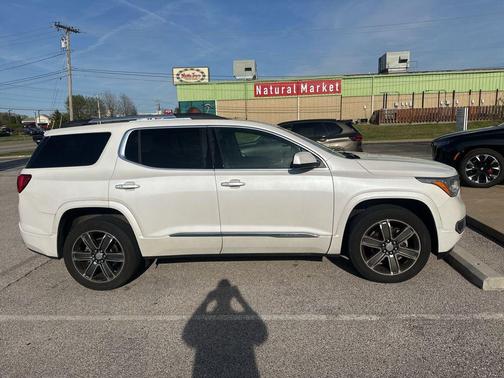White Frost Tricoat 2017 GMC Acadia Denali