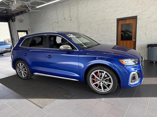 2024 Audi SQ5 3.0T Premium Plus