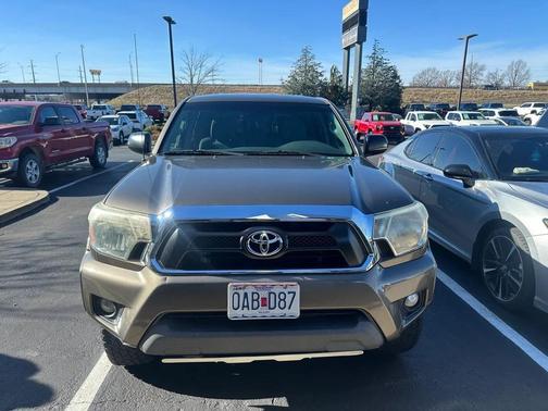2015 Toyota Tacoma Base