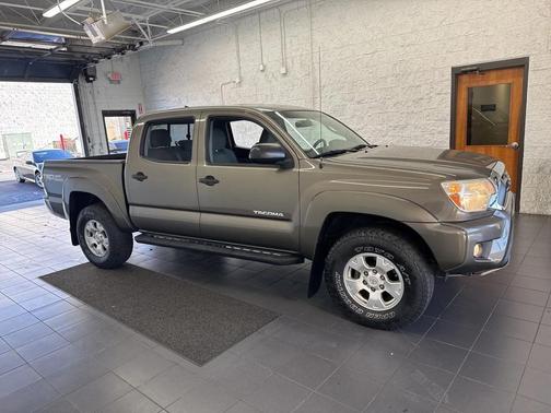 2015 Toyota Tacoma Base