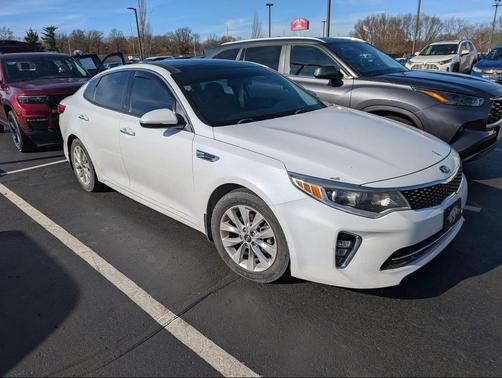 2018 Kia Optima S