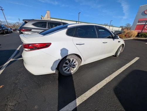 2018 Kia Optima S