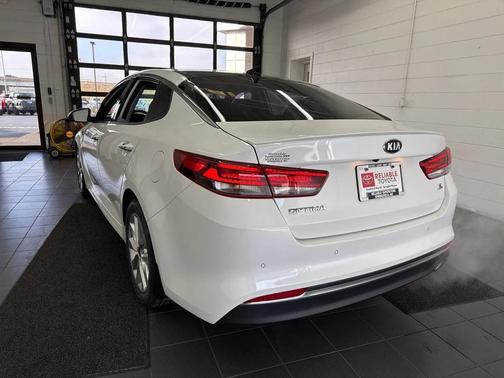 2018 Kia Optima S