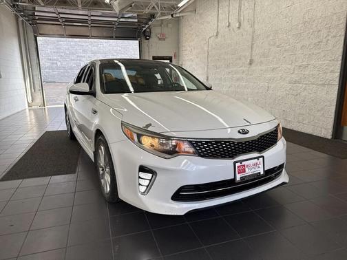 2018 Kia Optima S
