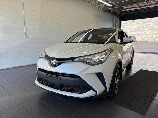 2020 Toyota C-HR LE