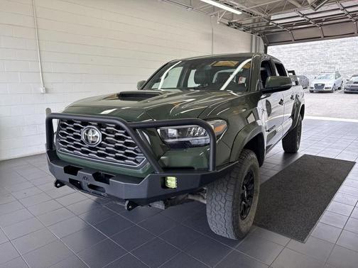 2022 Toyota Tacoma TRD Sport