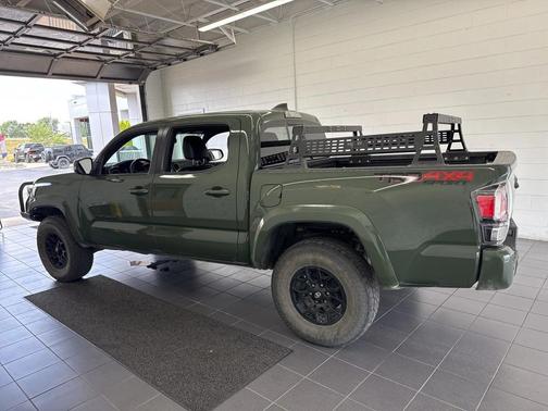 2022 Toyota Tacoma TRD Sport