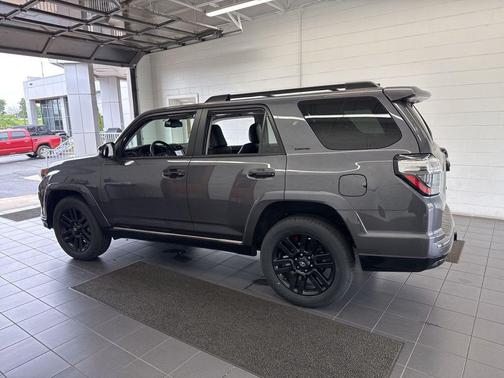 Magnetic Gray Metallic 2021 Toyota 4Runner Nightshade Special Edition