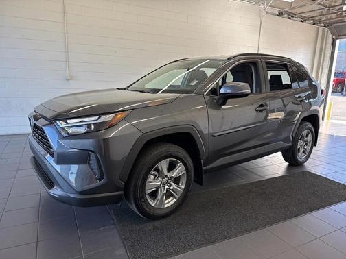 2023 Toyota RAV4 Hybrid XLE