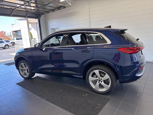 2025 Audi Q5 Premium Plus TFSI quattro S tronic