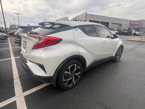 2018 Toyota C-HR XLE Premium