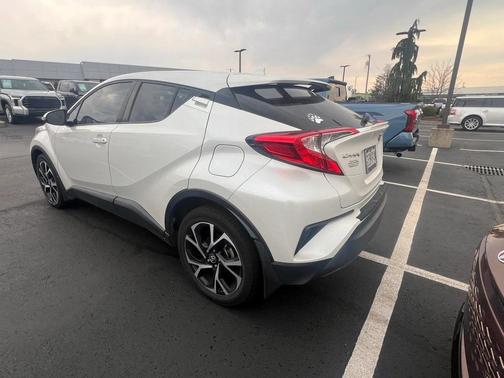 2018 Toyota C-HR XLE Premium