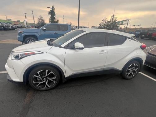 2018 Toyota C-HR XLE Premium