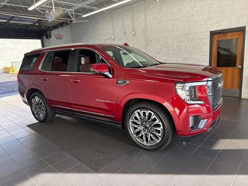 2023 GMC Yukon Denali Ultimate
