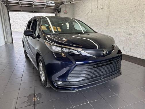 Blueprint 2026 Toyota Sienna XLE