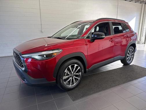 2025 Toyota Corolla Cross XLE