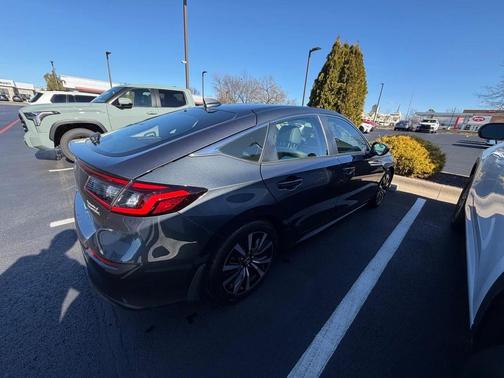 2023 Honda Civic EX-L