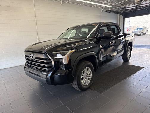 Midnight Black Metallic 2024 Toyota Tundra SR5