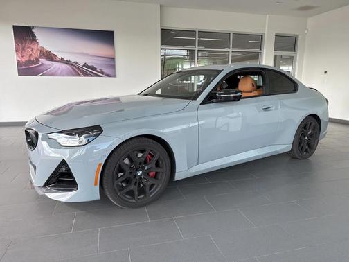 2025 BMW M240 i xDrive