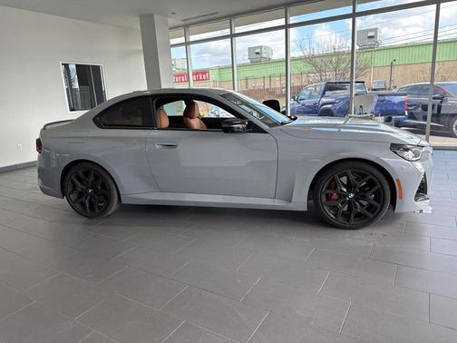 2025 BMW M240 i xDrive