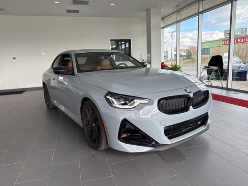 2025 BMW M240 i xDrive