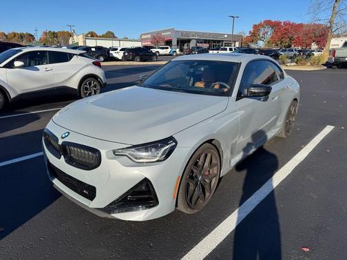 2025 BMW M240 i xDrive