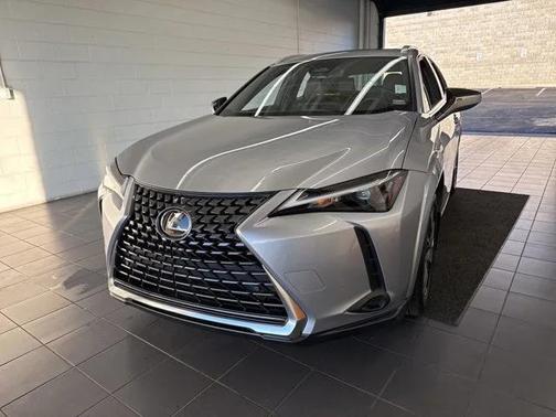2025 Lexus UX 300h Premium
