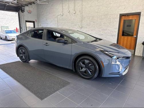 Guardina Gray 2026 Toyota Prius Plug-In Hybrid SE